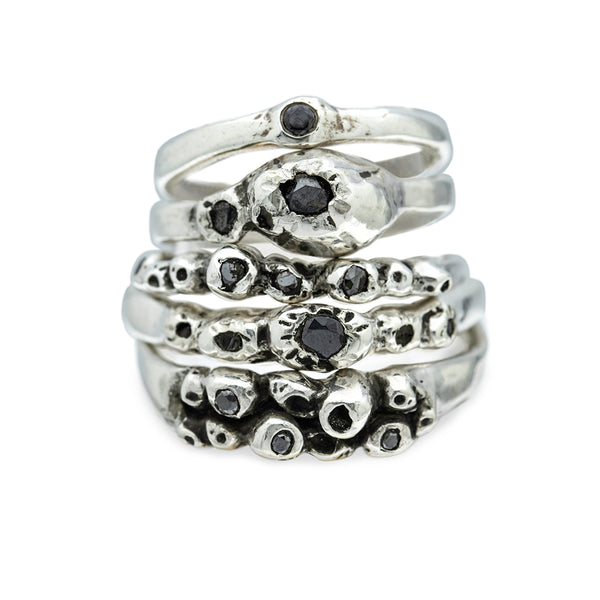 Bambi Barnacle Ring Silver with black diamonds